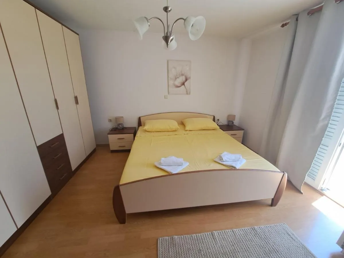 Apartament Apartmani Dijana Palit Croaţia