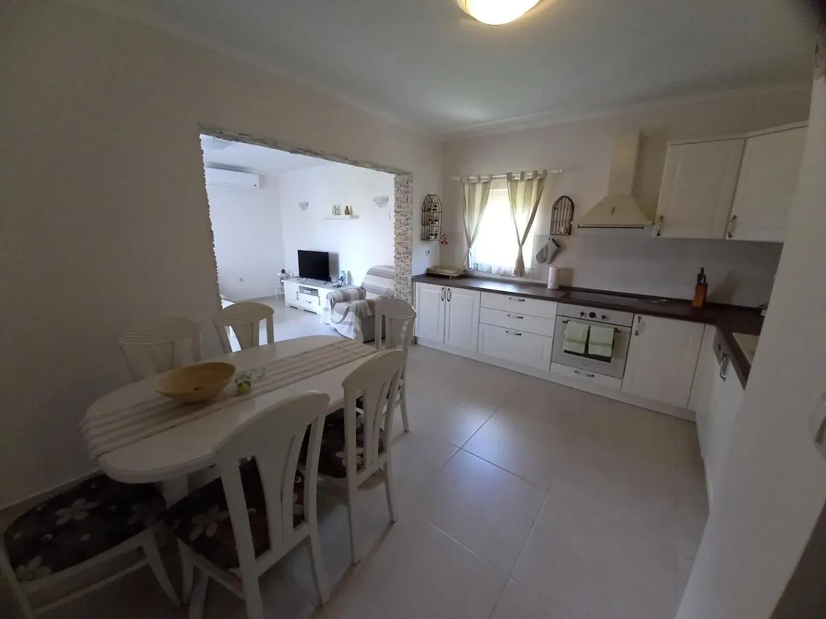 Apartmani Dijana Palit Apartament